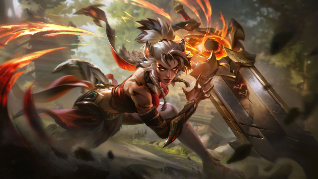 Sivir i hendes Primal Ambush-hud svinger sit sværd, mens streger af rød flamme passerer hende i League of Legends.